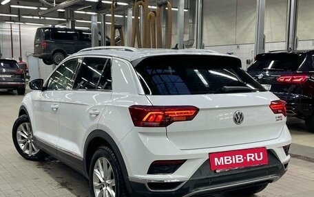 Volkswagen T-Roc I, 2019 год, 2 650 000 рублей, 4 фотография