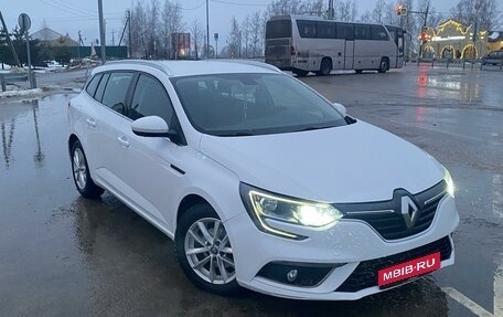 Renault Megane IV, 2018 год, 1 670 000 рублей, 1 фотография