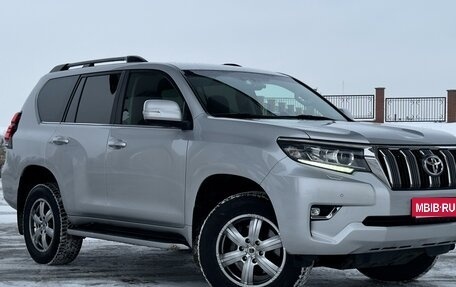 Toyota Land Cruiser Prado 150 рестайлинг 2, 2018 год, 5 150 000 рублей, 3 фотография