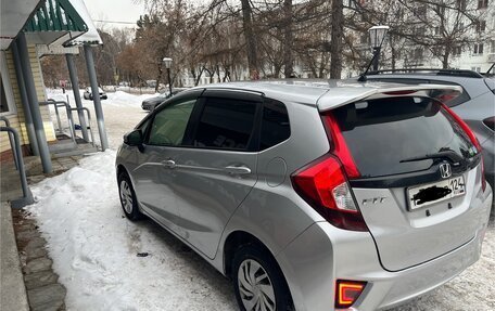 Honda Fit III, 2015 год, 1 200 000 рублей, 2 фотография