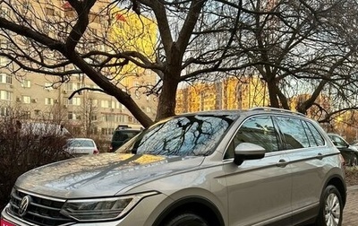 Volkswagen Tiguan II, 2021 год, 4 000 000 рублей, 1 фотография