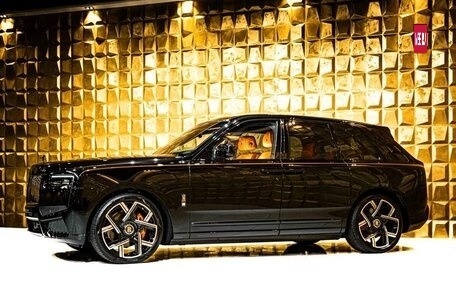 Rolls-Royce Cullinan, 2024 год, 103 500 000 рублей, 4 фотография