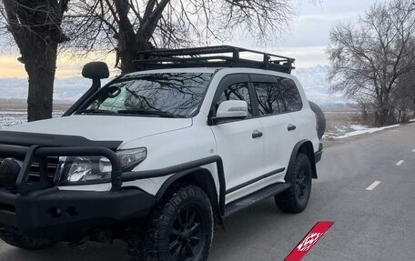 Toyota Land Cruiser 200, 2009 год, 4 150 000 рублей, 23 фотография