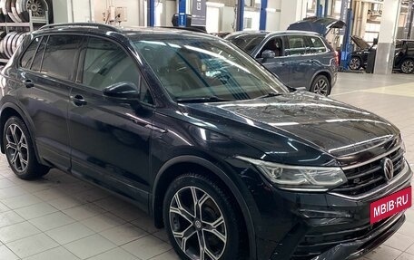 Volkswagen Tiguan II, 2021 год, 4 297 000 рублей, 8 фотография