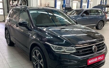 Volkswagen Tiguan II, 2021 год, 4 297 000 рублей, 9 фотография