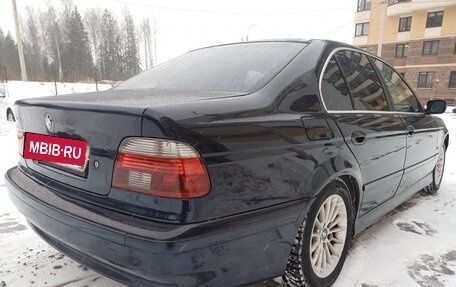 BMW 5 серия, 2001 год, 515 000 рублей, 3 фотография