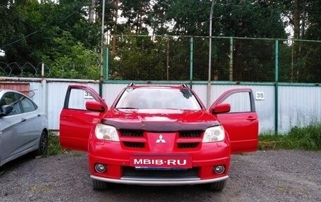 Mitsubishi Outlander III рестайлинг 3, 2007 год, 600 000 рублей, 11 фотография