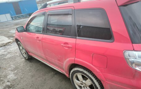 Mitsubishi Outlander III рестайлинг 3, 2007 год, 600 000 рублей, 37 фотография