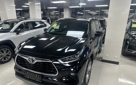 Toyota Highlander, 2024 год, 6 550 000 рублей, 3 фотография