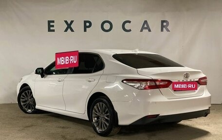 Toyota Camry, 2019 год, 2 520 000 рублей, 7 фотография