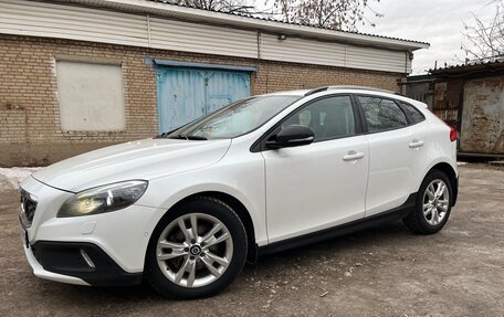 Volvo V40 II рестайлинг, 2014 год, 1 650 000 рублей, 3 фотография