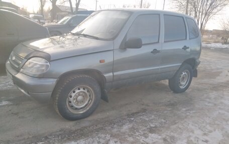 Chevrolet Niva I рестайлинг, 2005 год, 330 000 рублей, 3 фотография