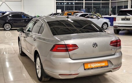 Volkswagen Passat B8 рестайлинг, 2016 год, 1 890 000 рублей, 6 фотография