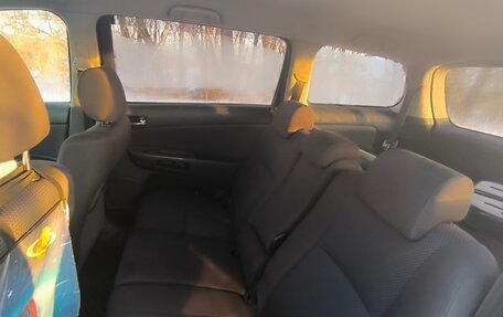 Toyota Wish II, 2004 год, 930 000 рублей, 7 фотография