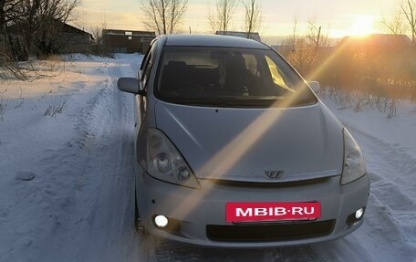 Toyota Wish II, 2004 год, 930 000 рублей, 6 фотография