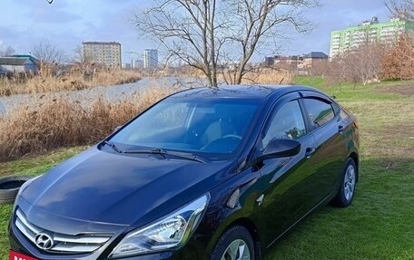 Hyundai Solaris II рестайлинг, 2016 год, 1 200 000 рублей, 1 фотография