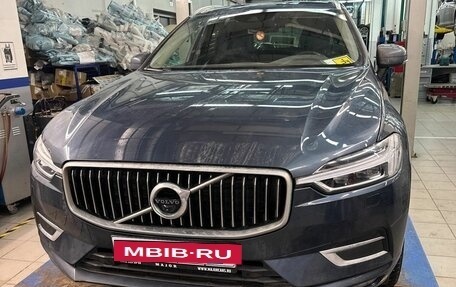 Volvo XC60 II, 2018 год, 3 997 000 рублей, 3 фотография