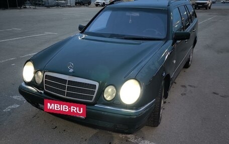 Mercedes-Benz E-Класс, 1997 год, 570 000 рублей, 6 фотография