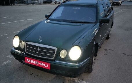 Mercedes-Benz E-Класс, 1997 год, 570 000 рублей, 4 фотография