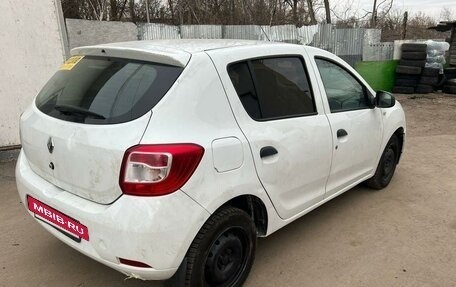 Renault Sandero II рестайлинг, 2017 год, 435 000 рублей, 3 фотография