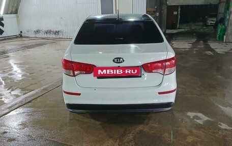 KIA Rio III рестайлинг, 2015 год, 550 000 рублей, 7 фотография