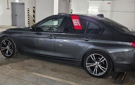 BMW 3 серия, 2016 год, 2 400 000 рублей, 10 фотография