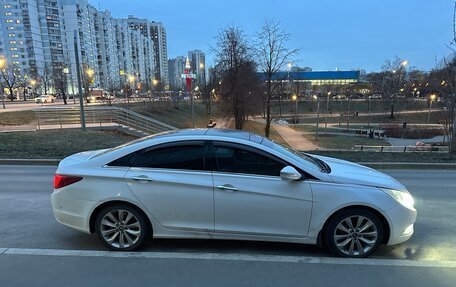 Hyundai Sonata VI, 2010 год, 1 200 000 рублей, 2 фотография