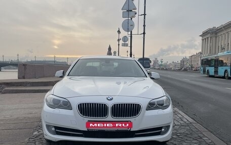 BMW 5 серия, 2012 год, 2 300 000 рублей, 3 фотография