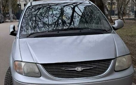 Chrysler Voyager IV, 2001 год, 320 000 рублей, 4 фотография