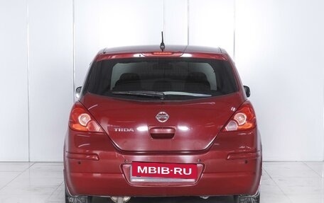 Nissan Tiida, 2010 год, 850 000 рублей, 4 фотография