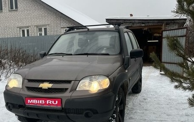 Chevrolet Niva I рестайлинг, 2015 год, 690 000 рублей, 1 фотография