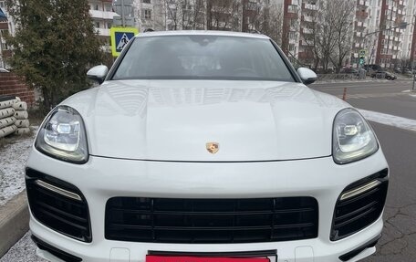 Porsche Cayenne III, 2022 год, 14 755 555 рублей, 2 фотография