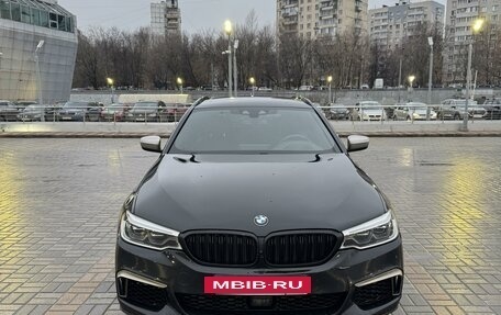 BMW 5 серия, 2018 год, 4 700 000 рублей, 2 фотография