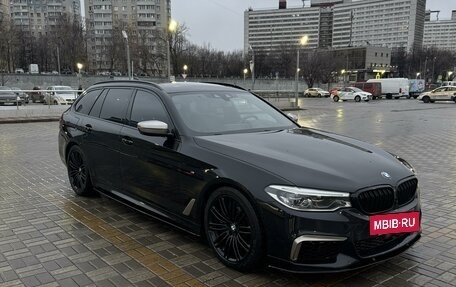 BMW 5 серия, 2018 год, 4 700 000 рублей, 3 фотография