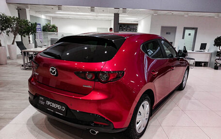 Mazda 3, 2019 год, 2 200 000 рублей, 9 фотография