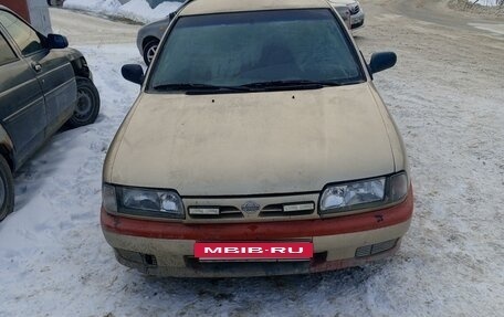 Nissan Primera II рестайлинг, 1993 год, 80 000 рублей, 2 фотография