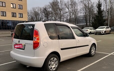 Skoda Roomster, 2014 год, 700 000 рублей, 6 фотография