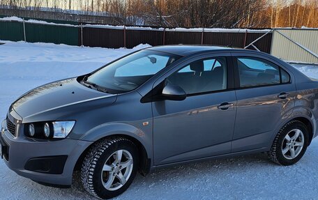 Chevrolet Aveo III, 2014 год, 740 000 рублей, 2 фотография