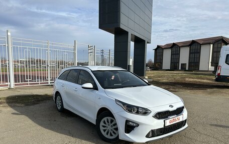 KIA cee'd III, 2019 год, 1 350 000 рублей, 2 фотография