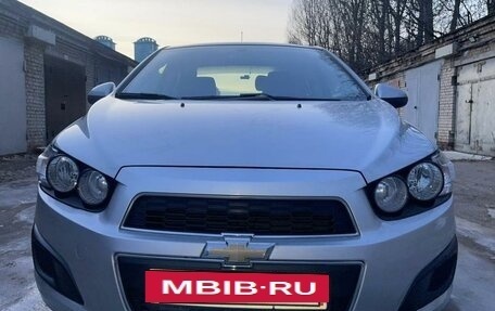 Chevrolet Aveo III, 2014 год, 945 000 рублей, 2 фотография