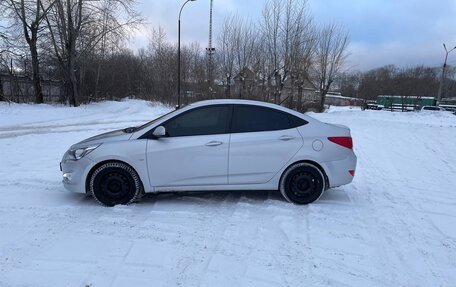 Hyundai Solaris II рестайлинг, 2015 год, 799 000 рублей, 5 фотография