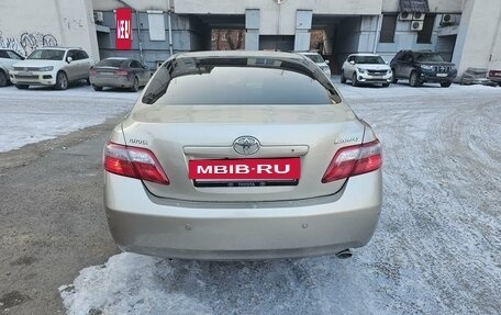 Toyota Camry, 2007 год, 1 550 000 рублей, 5 фотография