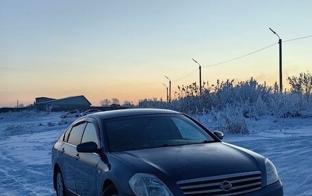 Nissan Teana, 2003 год, 660 000 рублей, 16 фотография