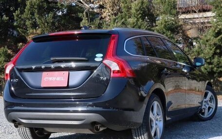 Volvo V60 I, 2012 год, 870 000 рублей, 7 фотография