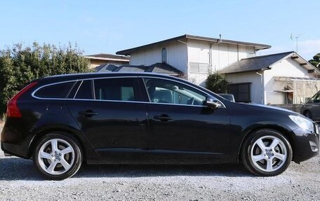 Volvo V60 I, 2012 год, 870 000 рублей, 4 фотография