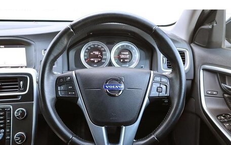 Volvo V60 I, 2013 год, 830 000 рублей, 13 фотография