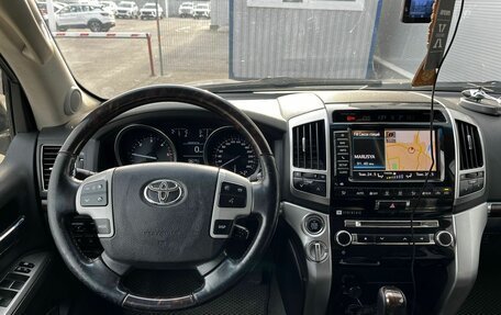 Toyota Land Cruiser 200, 2012 год, 3 550 000 рублей, 9 фотография