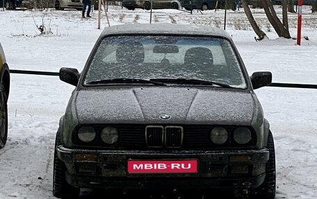 BMW 3 серия, 1985 год, 370 000 рублей, 1 фотография