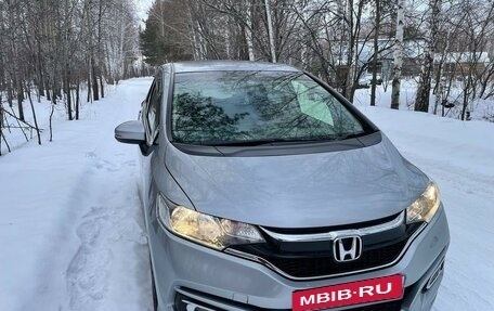 Honda Fit III, 2018 год, 1 400 000 рублей, 3 фотография