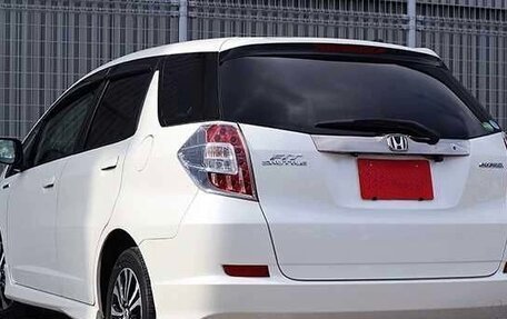 Honda Fit Shuttle I рестайлинг, 2015 год, 950 000 рублей, 4 фотография